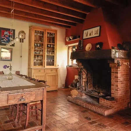 Holiday home Can Miquelet Vilademuls